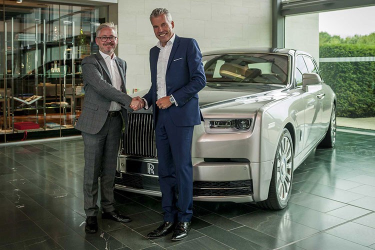Rolls-Royce Motor Cars ket thuc nam 2022 voi doanh so ky luc