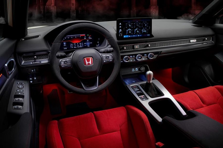 Honda Civic Type R 2023 dang “chay hang”, hang phai tam ngung nhan coc-Hinh-4