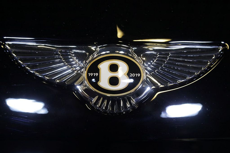 Bentley dat ky luc doanh so nam 2022, dai gia Viet tau 50 chiec-Hinh-2
