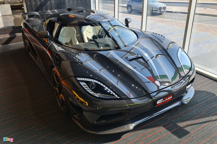 Ngam chiec Koenigsegg Agera R hon 2 trieu USD hang hiem tai Dubai