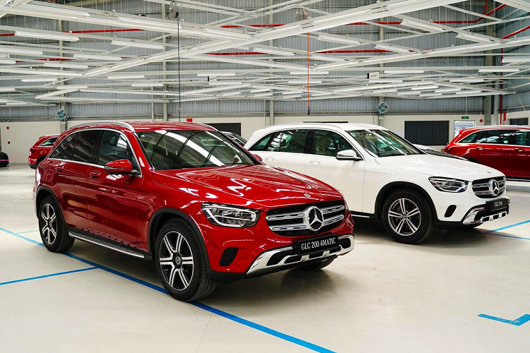 Mercedes-Benz Viet Nam tang gia xe dau 2023, cao nhat toi 800 trieu dong-Hinh-3