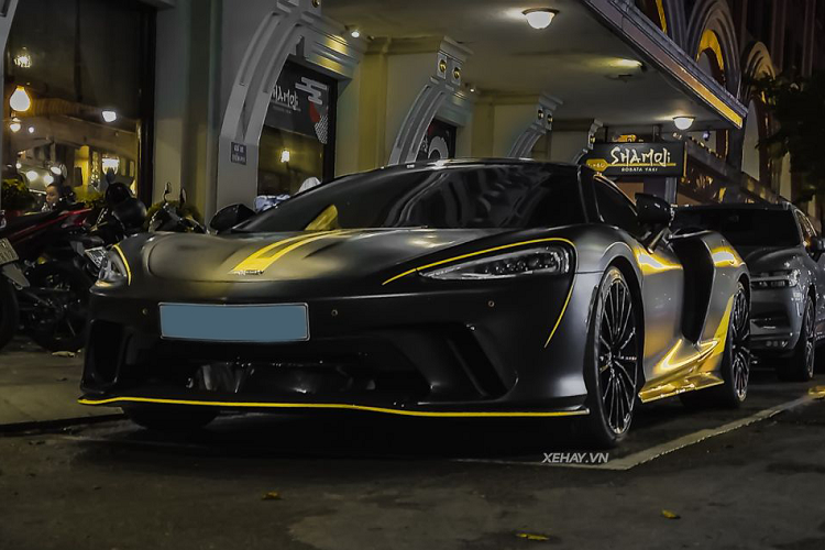 McLaren GT hon 16 ty do Novitec “sieu ngau” tren pho Sai Gon