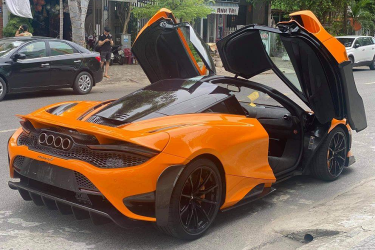 Dai gia Kien Giang chi toi hon 36 ty so huu sieu xe McLaren 765LT-Hinh-5