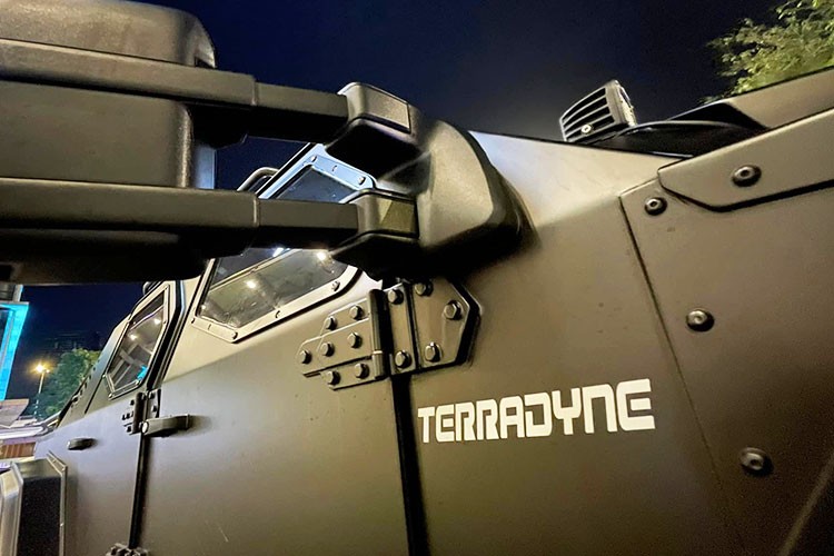 Terradyne Gurkha - 