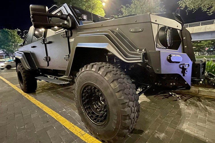 Terradyne Gurkha - 