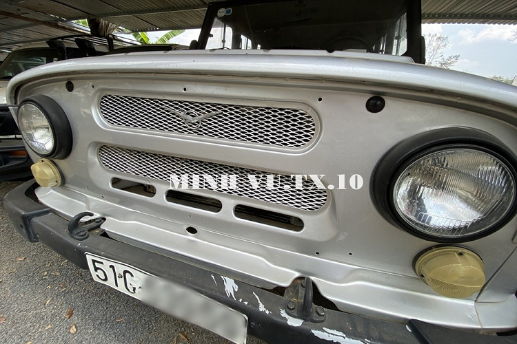 UAZ Hunter gia re Nga trong garage nghin ty cua Dang Le Nguyen Vu-Hinh-9