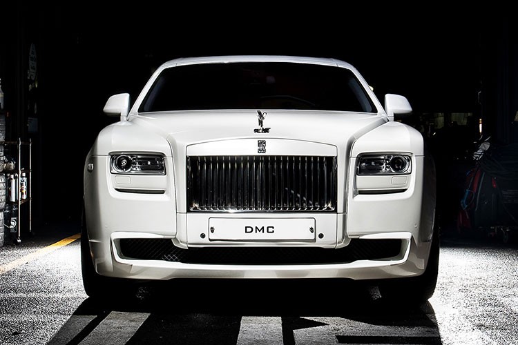 Rolls-Royce ky niem 112 tuoi cho 