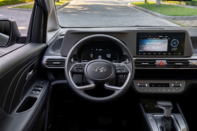 MPV Hyundai Stargazer giam 100 trieu dong de don kho, cho xe lap rap-Hinh-4