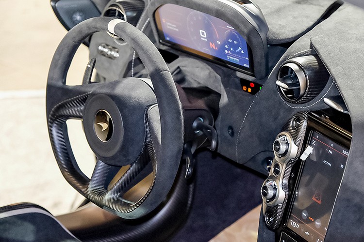 McLaren 765LT 