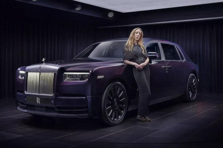 Rolls-Royce mat 4 nam de tao ra Phantom Syntopia 