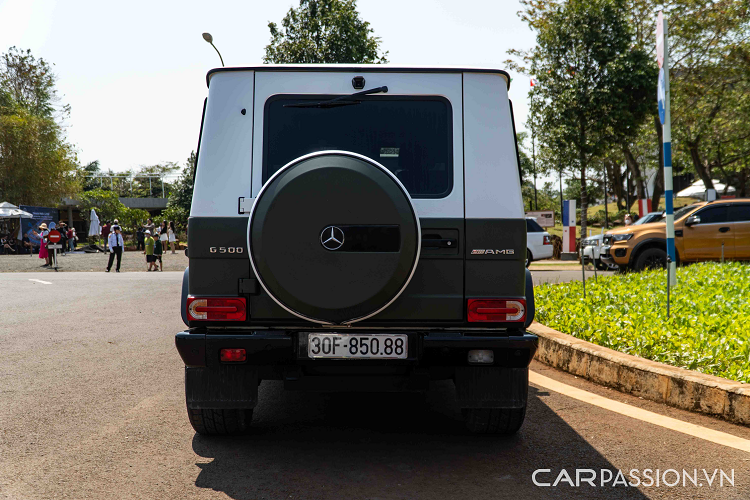 Mercedes G 500 Edition 35 doc nhat Viet Nam cho Hoa hau Tieu Vy-Hinh-7