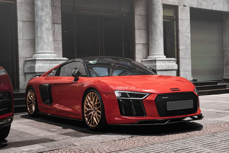 Nhin lai sieu xe Audi R8 V10 Plus dau tien ve Viet Nam sau 7 nam-Hinh-2