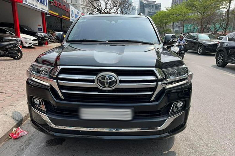 Toyota Land Cruiser 2021 cu ban 6 ty o Ha Noi, dat ngang BMW X7-Hinh-2