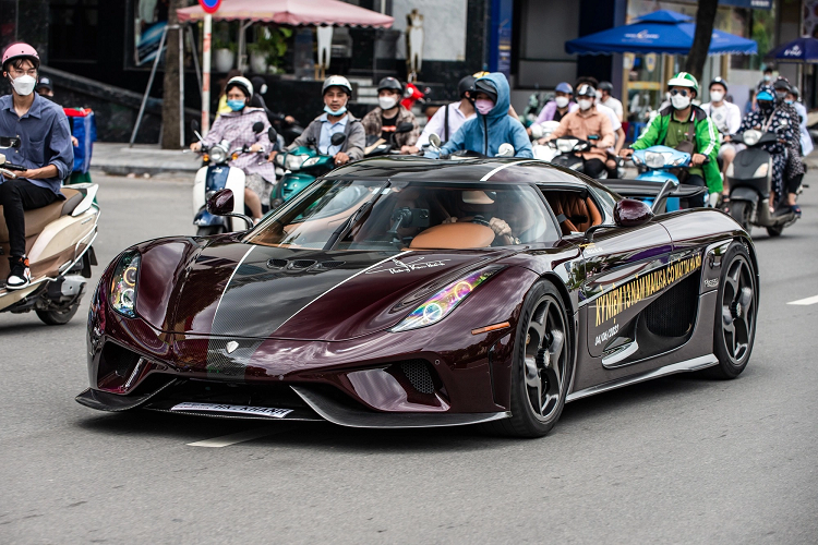 Koenigsegg Regera gan 200 ty cua Hoang Kim Khanh co gia ban lai ra sao?