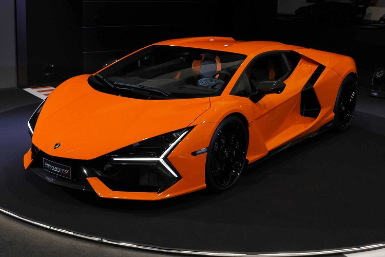 Lamborghini Revuelto tu 650.000 USD - sieu xe hybrid HPEV manh nhat-Hinh-17