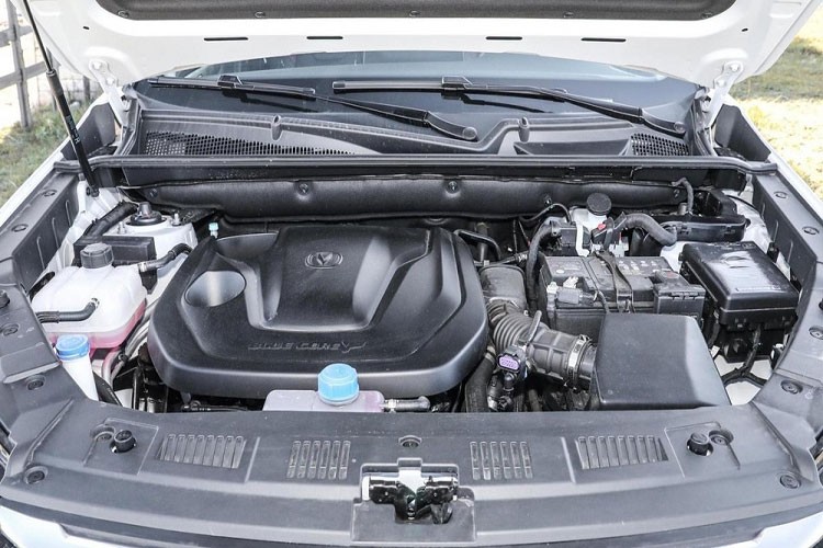 Changan CS75 Blue Whale Edition 2023 từ 351 triệu đồng có gì hấp dẫn? - Hình 8 Changan CS75 Blue Whale Edition 2023 tu 351 trieu dong co gi hap dan?-Hinh-8