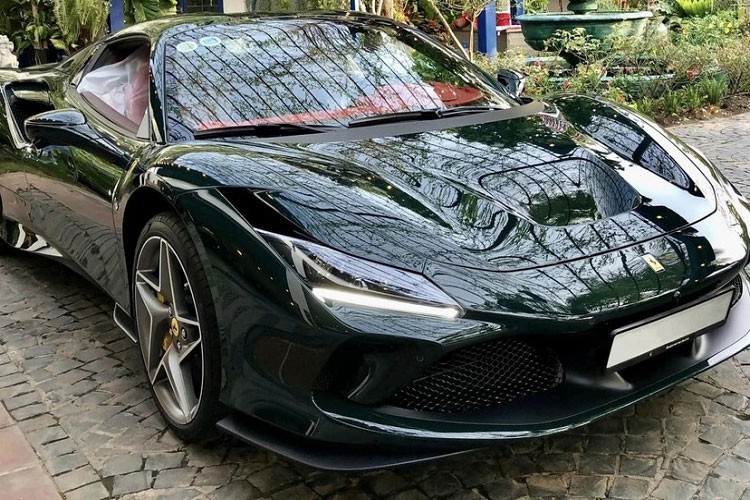 Ferrari F8 Spider hơn 23 tỷ "xanh vỏ, đỏ lòng" của đại gia Việt - Hình 12 Ferrari F8 Spider hon 23 ty