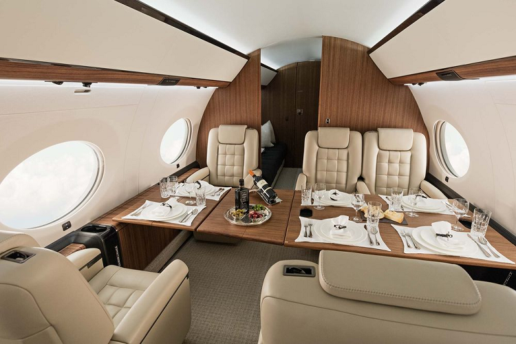 Chuyen co Gulfstream G650 gia 1,4 ngan ty dong cua Cristiano Ronaldo-Hinh-3