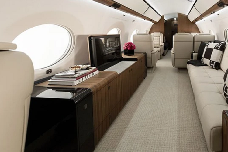 Chuyen co Gulfstream G650 gia 1,4 ngan ty dong cua Cristiano Ronaldo-Hinh-4