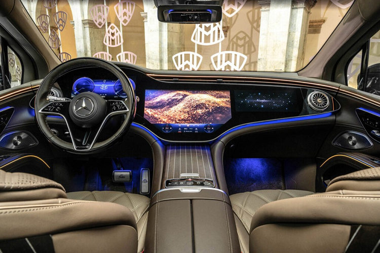 Mercedes-Benz Maybach EQS 2024 siêu sang điện, lăn bánh 600km/lần sạc - Hình 10 Mercedes-Benz Maybach EQS 2024 sieu sang dien, lan banh 600km/lan sac-Hinh-10