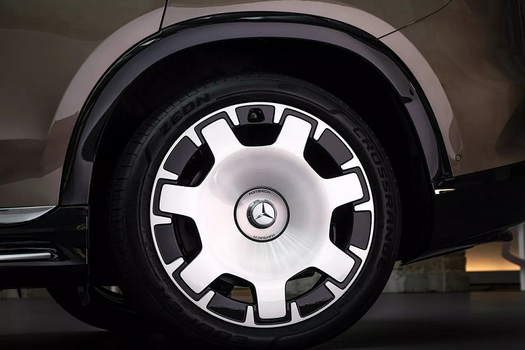 Mercedes-Benz Maybach EQS 2024 siêu sang điện, lăn bánh 600km/lần sạc - Hình 4 Mercedes-Benz Maybach EQS 2024 sieu sang dien, lan banh 600km/lan sac-Hinh-4