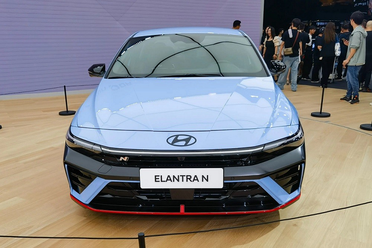 Hyundai Elantra N chua ban o Viet Nam da co phien ban 2024 moi-Hinh-2