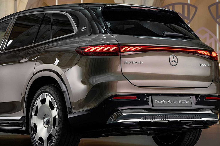 Mercedes-Maybach EQS SUV 2024 - xe điện siêu sang gầm cao cho đại gia - Hình 5 Mercedes-Maybach EQS SUV 2024 - xe dien sieu sang gam cao cho dai gia-Hinh-5