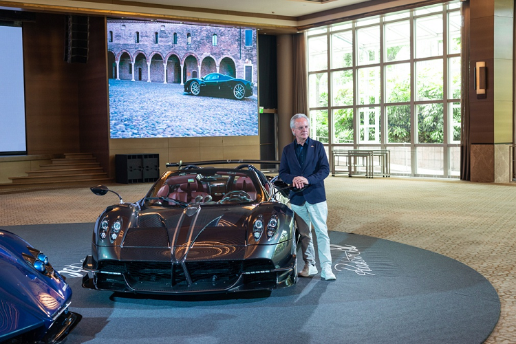 Pagani Zonda Kiryu va Huayra Roadster BC 