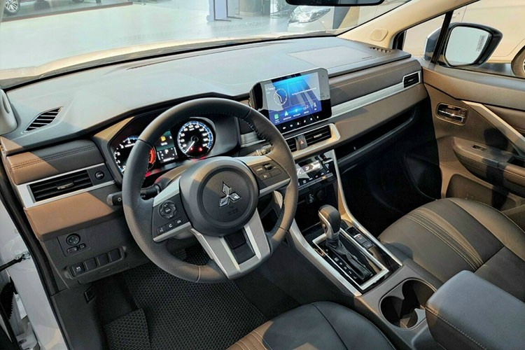 Mitsubishi Xpander “xa hang”, ban Premium cao cap chua den 600 trieu-Hinh-2