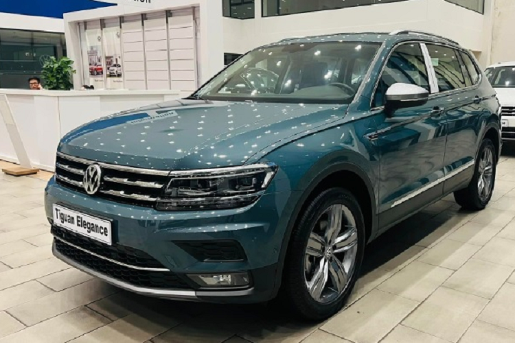 Ly do Volkswagen Tiguan Allspace giam hon 300 trieu tai Viet Nam?