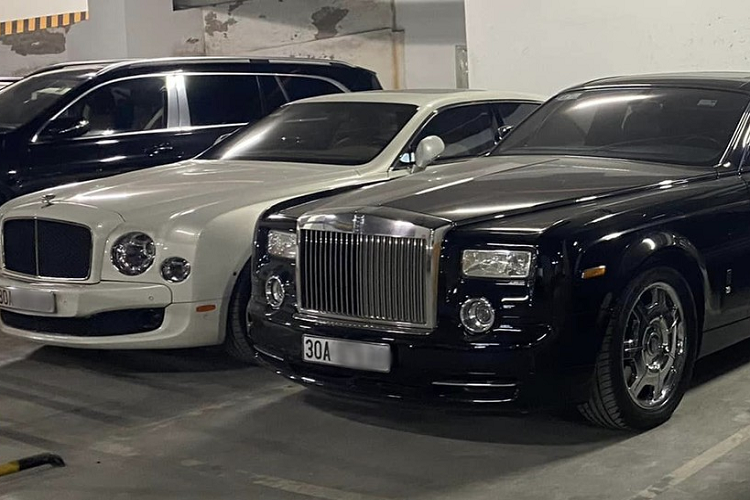 Dàn Rolls-Royce và Bentley trị giá gần 150 tỷ của ông Lê Thanh Thản - Hình 2 Dan Rolls-Royce va Bentley tri gia gan 150 ty cua ong Le Thanh Than-Hinh-2