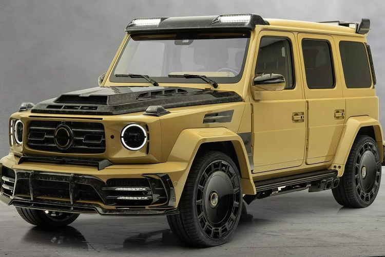 Mercedes-Benz G63 do Mansory 900 ma luc kem bodykit mau sa mac