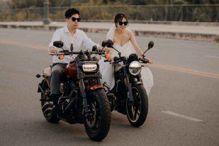 Co dau Viet cuoi Harley Davidson hon 750 trieu 