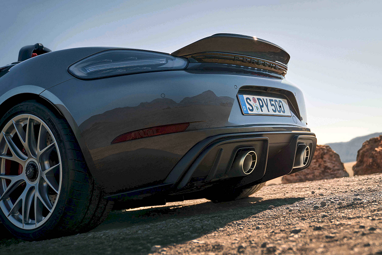 Porsche 718 Spyder RS 2024 - dinh cao xe mui tran voi dong co dat giua-Hinh-10