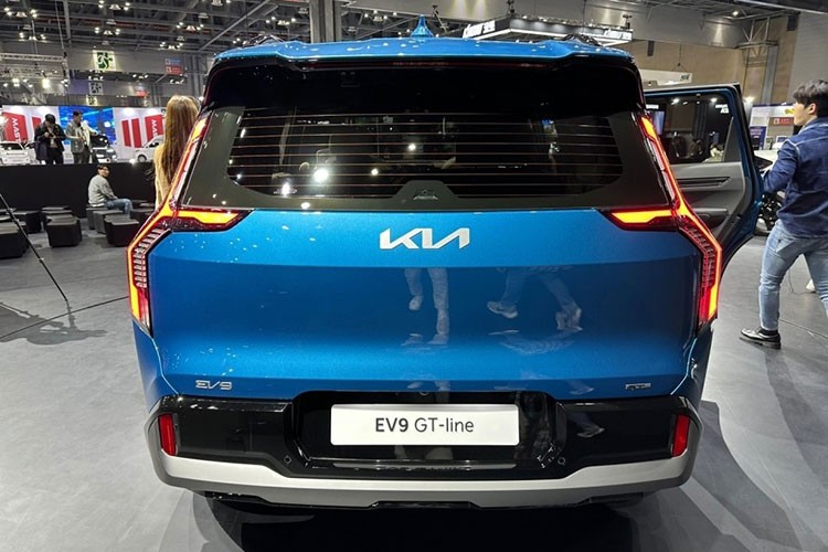 Can canh Kia EV9 2024 