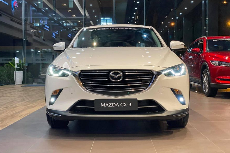 Mazda CX-3 tai Viet Nam dang giam ca tram trieu 