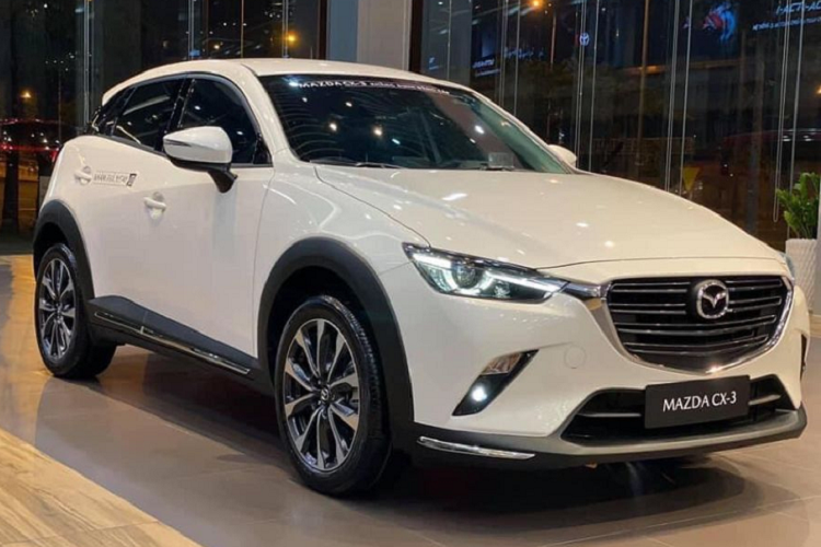 Mazda CX-3 tai Viet Nam dang giam ca tram trieu 