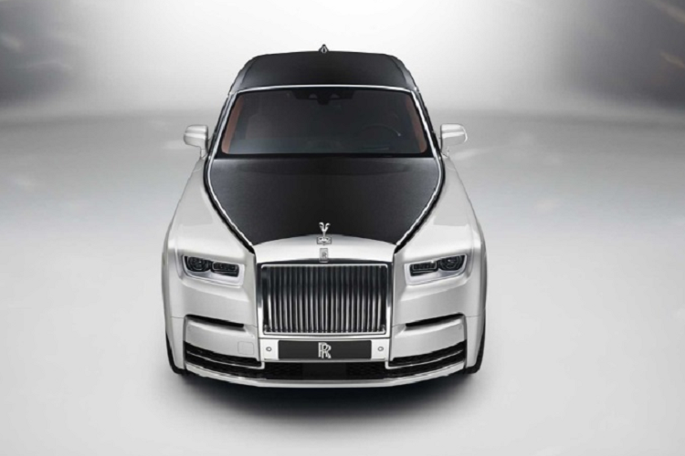 Rolls-Royce Ghost co cabin qua yen tinh... khien cac dai gia phan nan-Hinh-3