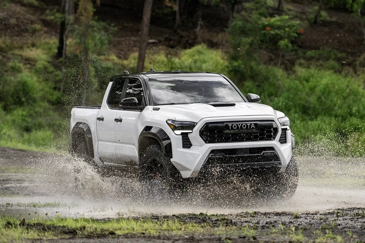 Toyota Tacoma TRD Pro 2024 co gi de 