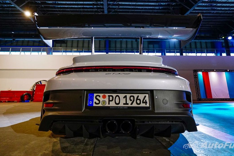 Porsche 911 GT3 RS 2023 chao hang cac tay choi Dong Nam A-Hinh-10