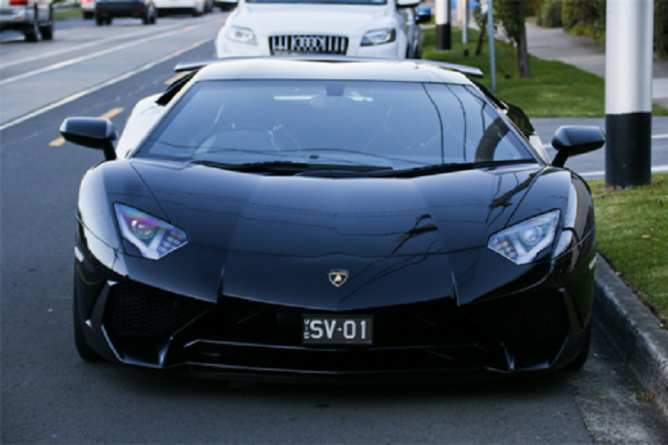 Lamborghini Aventador SV hon 14 ty dong la xe tap lai cho thieu gia-Hinh-4