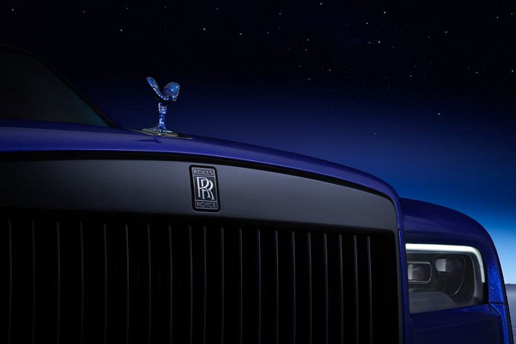 Rolls-Royce ra mat bo suu tap Black Badge Cullinan “Blue Shadow” sieu sang-Hinh-3