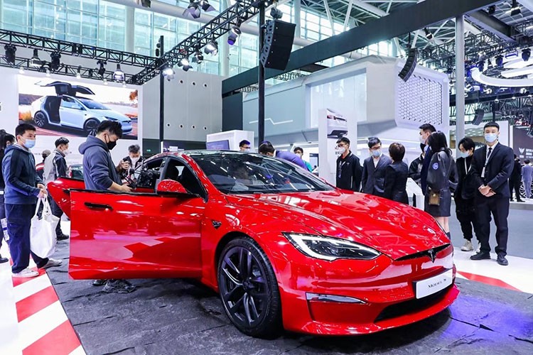 Tesla Model S va Model X tang giam gia that thuong tai Trung Quoc