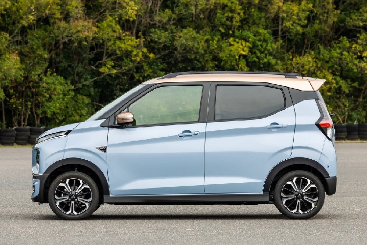 Mitsubishi eK X EV gia re ve Dong Nam A, co 