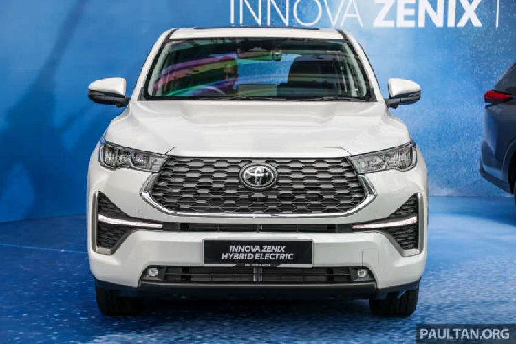 Toyota Innova Zenix tu 830 trieu dong tai Malaysia, cho ve Viet Nam-Hinh-10