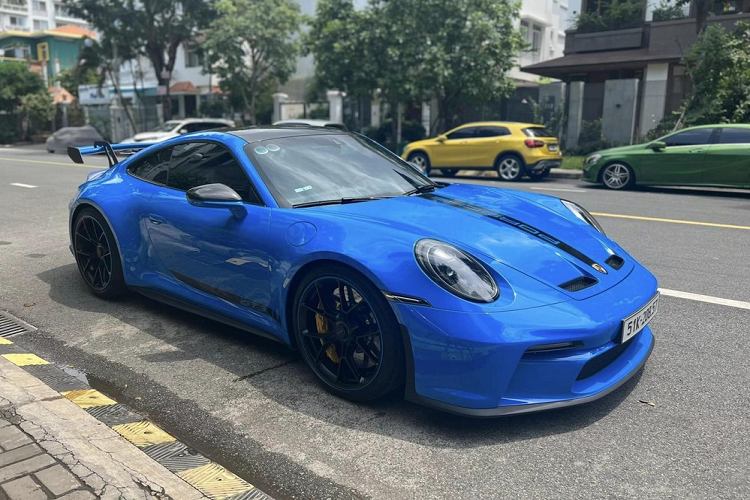 Porsche 911 GT3 hon 16 ty cua Cuong Do la ve 