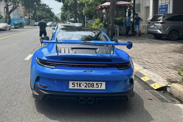 Porsche 911 GT3 hon 16 ty cua Cuong Do la ve 