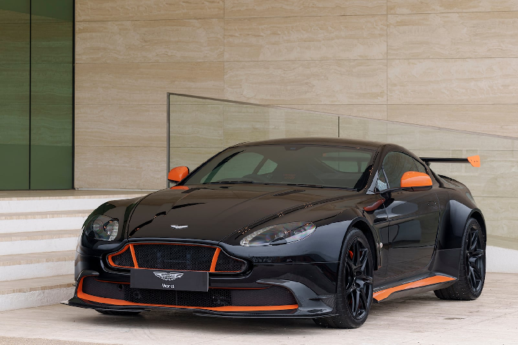 Loat xe hiem Aston Martin duoc rao ban, co ca sieu pham One-77-Hinh-6