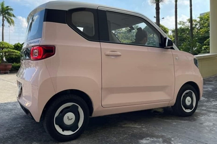 Wuling Hongguang Mini EV dau tien gan bien so Viet tai Ha Noi-Hinh-2