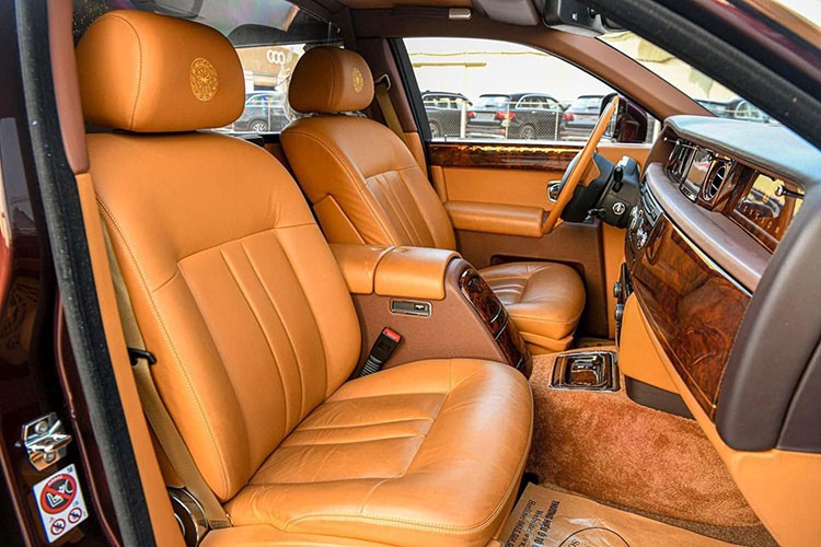 Rolls-Royce Phantom cua Trinh Van Quyet bat ngo duoc “co lai” rao ban gia soc-Hinh-8